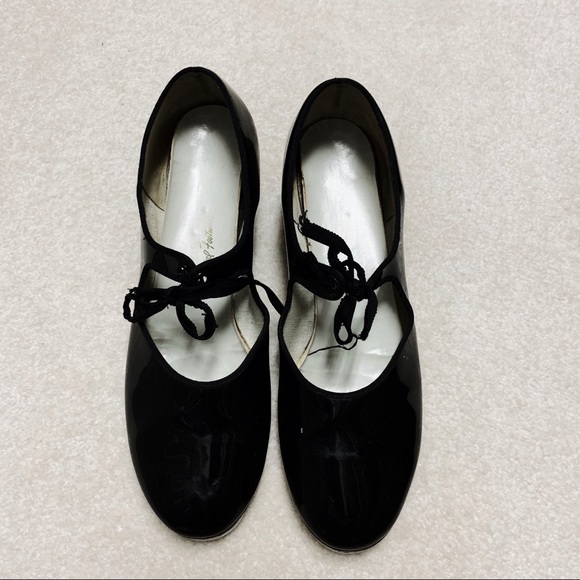 🛍CLOSET CLEAN-OUT - MAKE OFFERS🛍 Vintage 70’s Tap Shoes - Picture 1 of 8